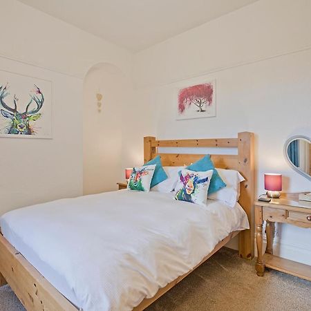 White Rose Guest House Mijas Costa Ngoại thất bức ảnh