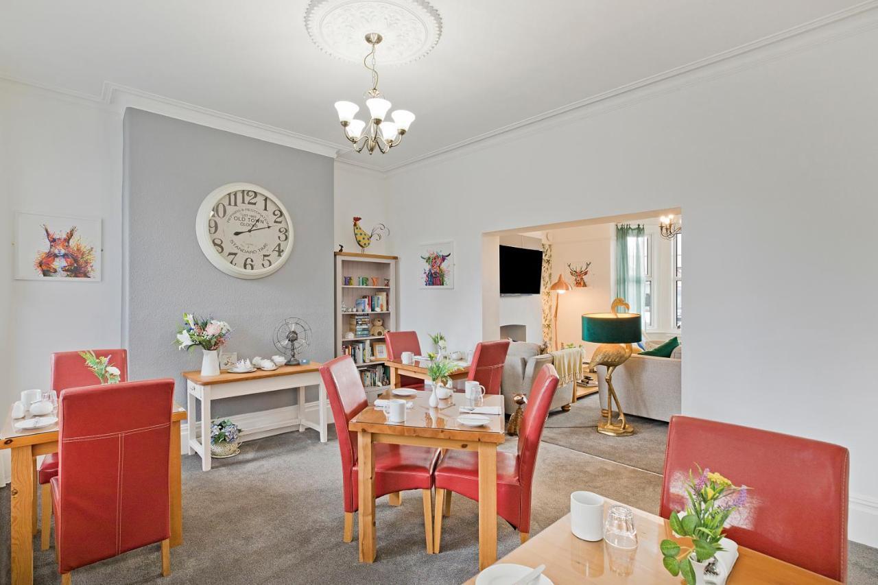 White Rose Guest House Mijas Costa Ngoại thất bức ảnh